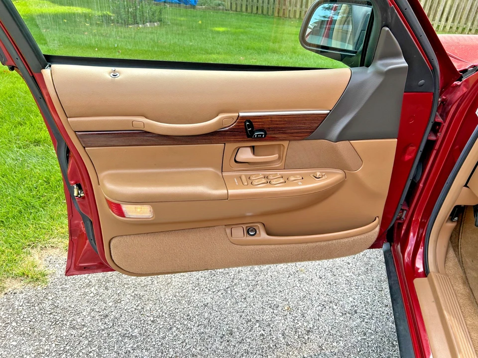 1996 Mercury Grand Marquis - Image 21 of 26
