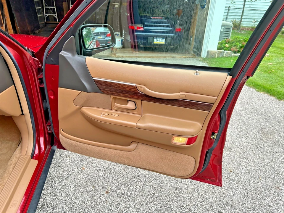 1996 Mercury Grand Marquis - Image 22 of 26