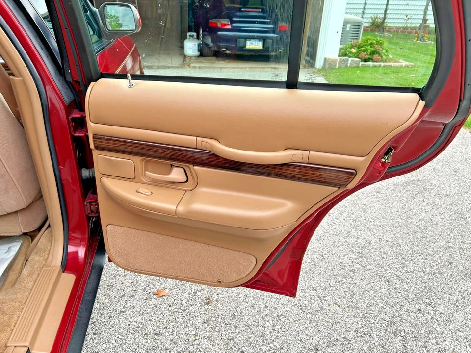 1996 Mercury Grand Marquis - Image 24 of 26