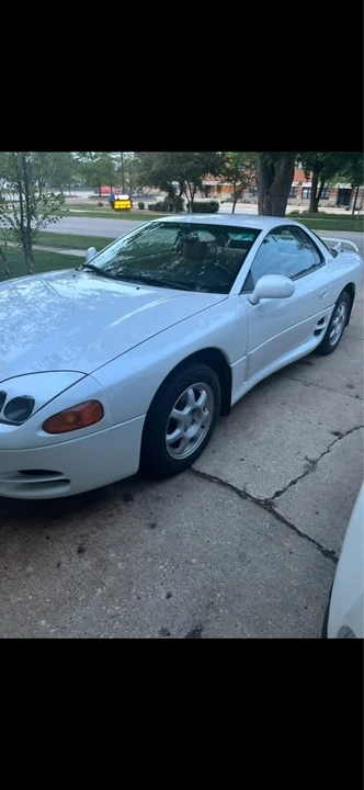 1996 Mitsubishi 3000GT Series 2 - Image 2 of 6