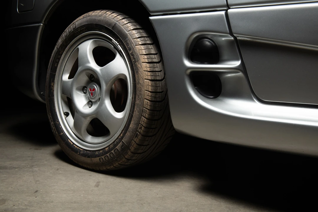 1996 Mitsubishi 3000GT Series 2 - Image 14 of 31