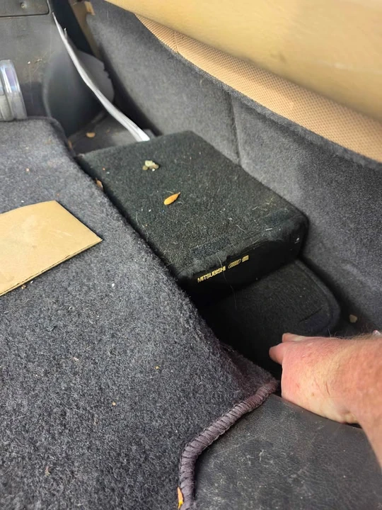 1996 Mitsubishi 3000GT Series 2 - Image 3 of 5