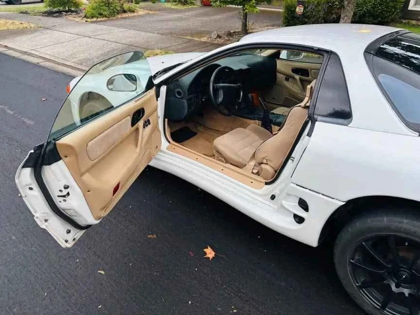 1996 Mitsubishi 3000GT Series 2 - Image 3 of 9