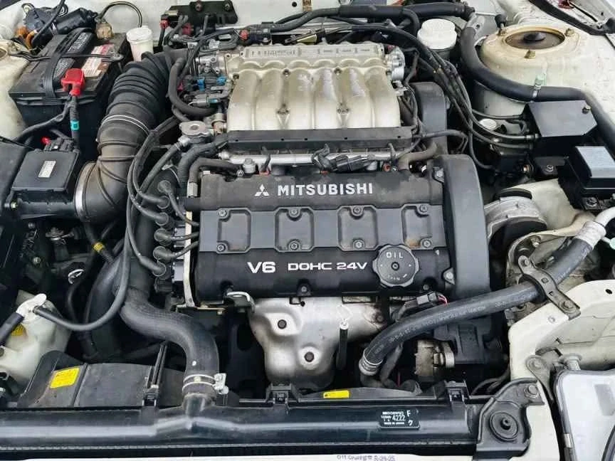 1996 Mitsubishi 3000GT Series 2 - Image 5 of 9