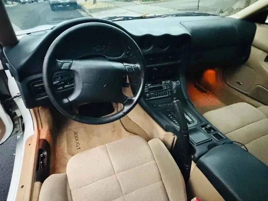 1996 Mitsubishi 3000GT Series 2 - Image 4 of 9