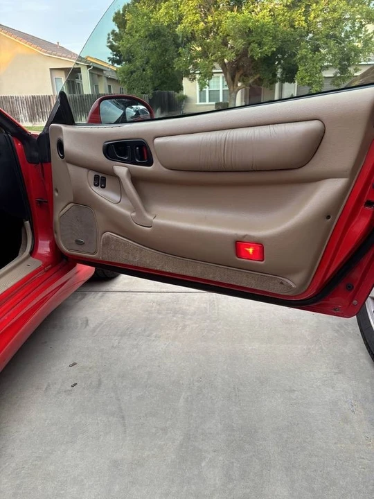 1996 Mitsubishi 3000GT Series 2 - Image 13 of 21