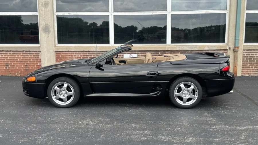 1996 Mitsubishi 3000GT Series 2 - Image 2 of 12