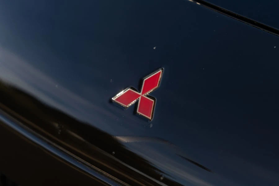 1996 Mitsubishi 3000GT Series 2 - Image 7 of 15