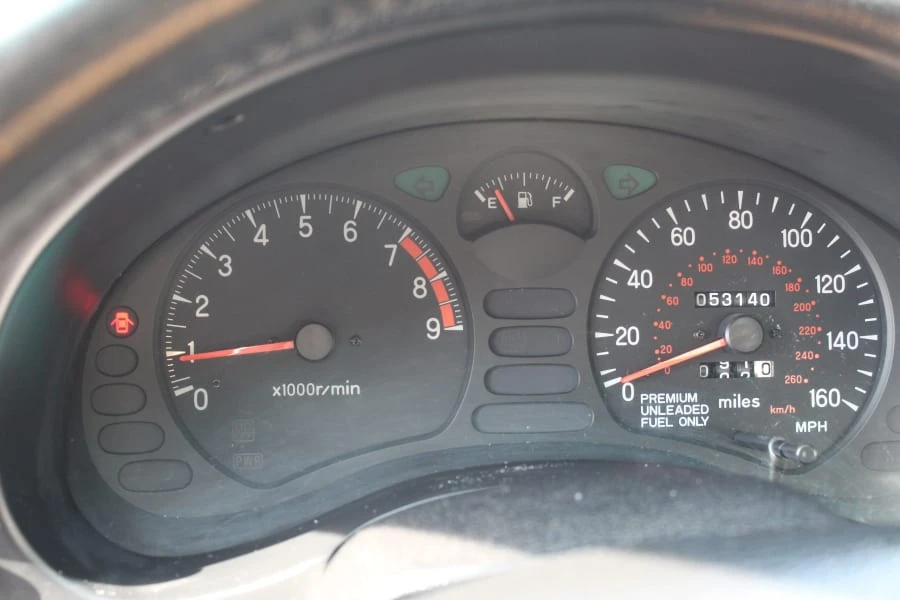 1996 Mitsubishi 3000GT Series 2 - Image 12 of 13