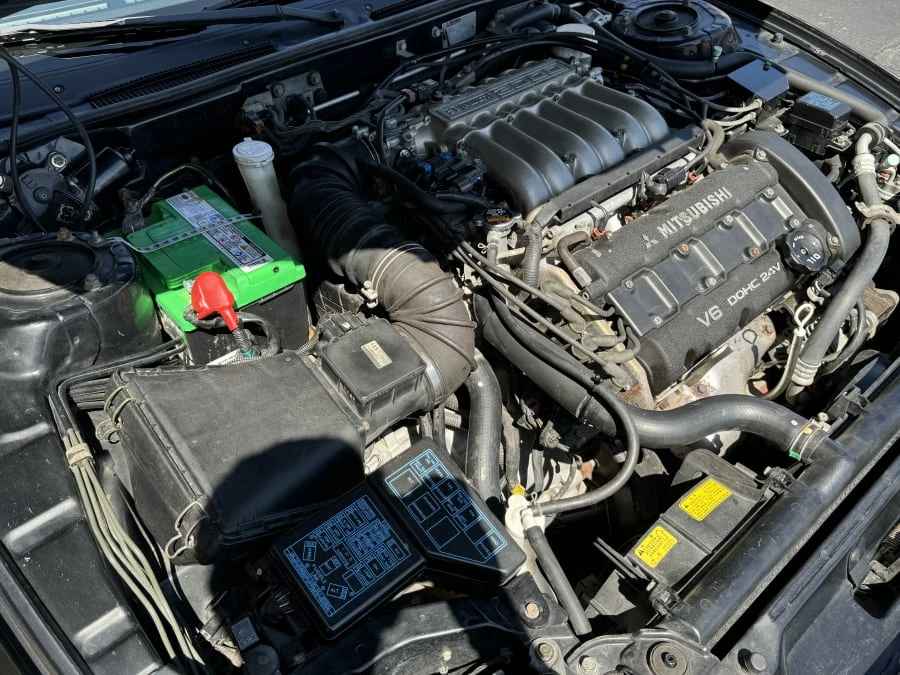 1996 Mitsubishi 3000GT Series 2 - Image 12 of 13