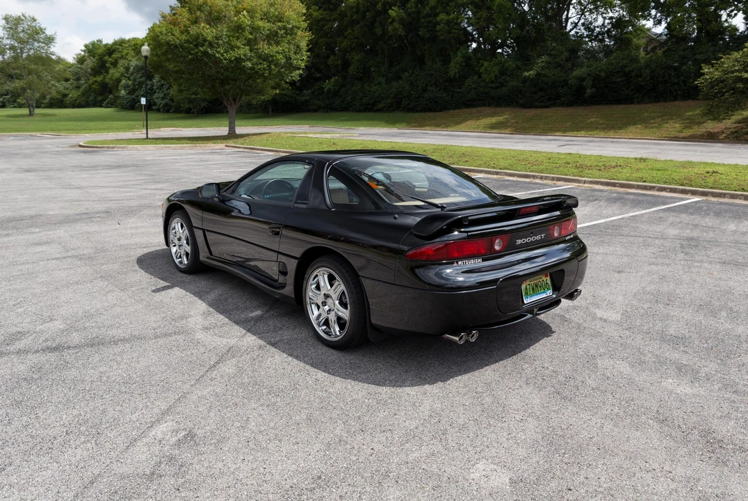 1996 Mitsubishi 3000GT Series 2 - Image 7 of 31