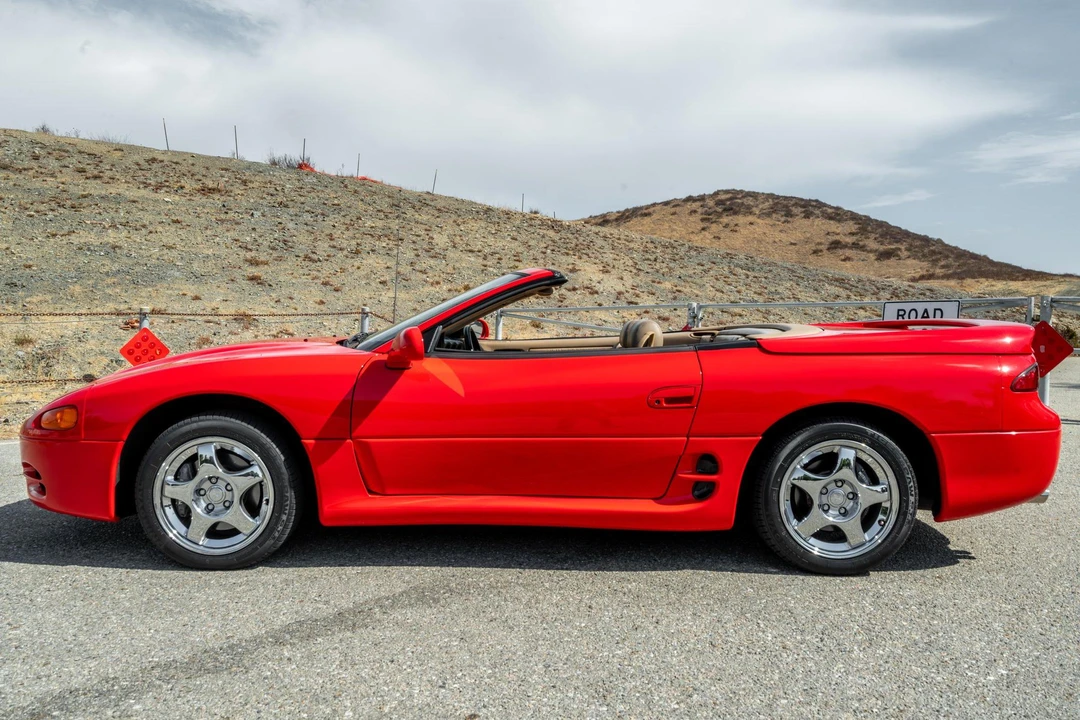 1996 Mitsubishi 3000GT Series 2 - Image 3 of 31
