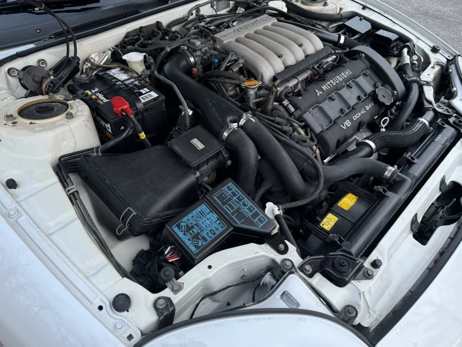 1996 Mitsubishi 3000GT Series 2 - Image 13 of 14