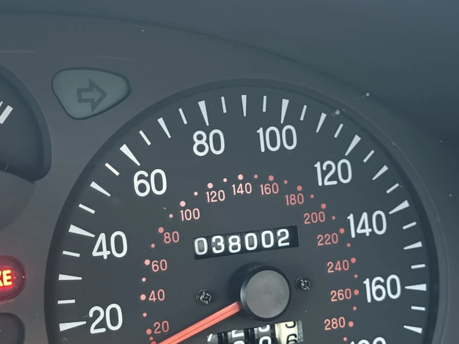 1996 Mitsubishi 3000GT Series 2 - Image 9 of 14
