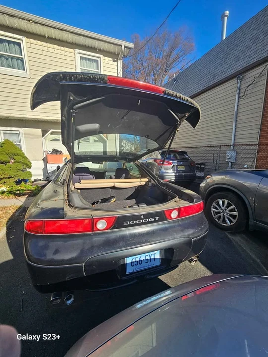 1996 Mitsubishi 3000GT Series 2 - Image 9 of 14