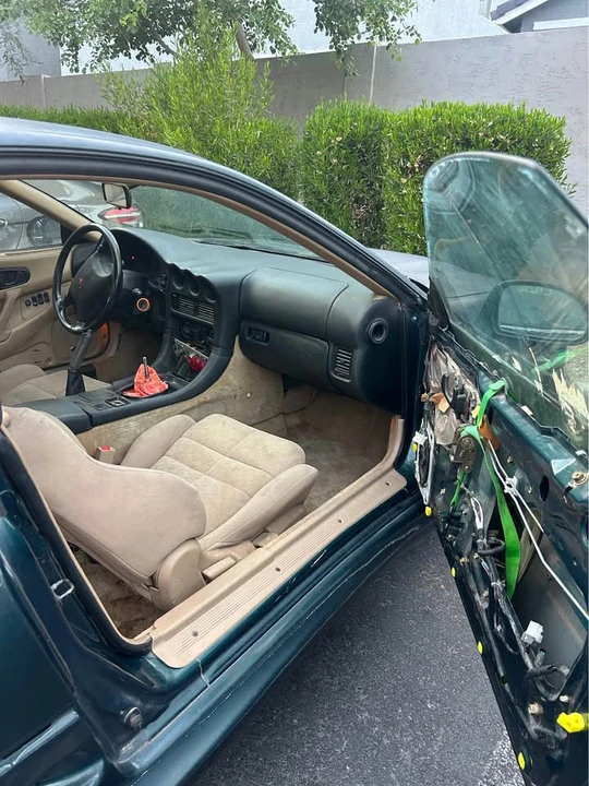 1996 Mitsubishi 3000GT Series 2 - Image 6 of 11