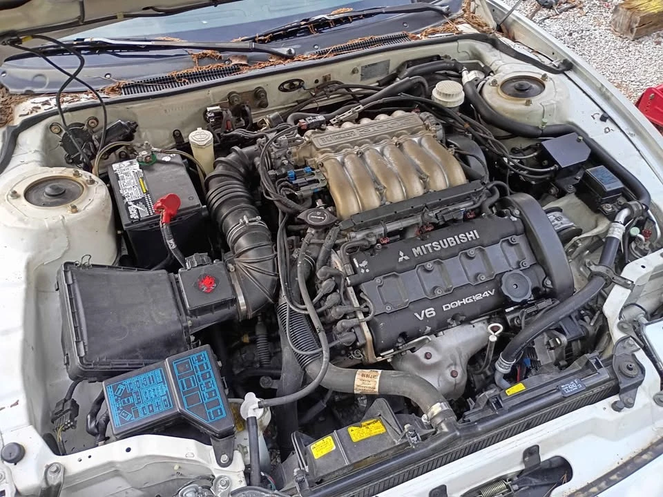 1996 Mitsubishi 3000GT Series 2 - Image 5 of 8