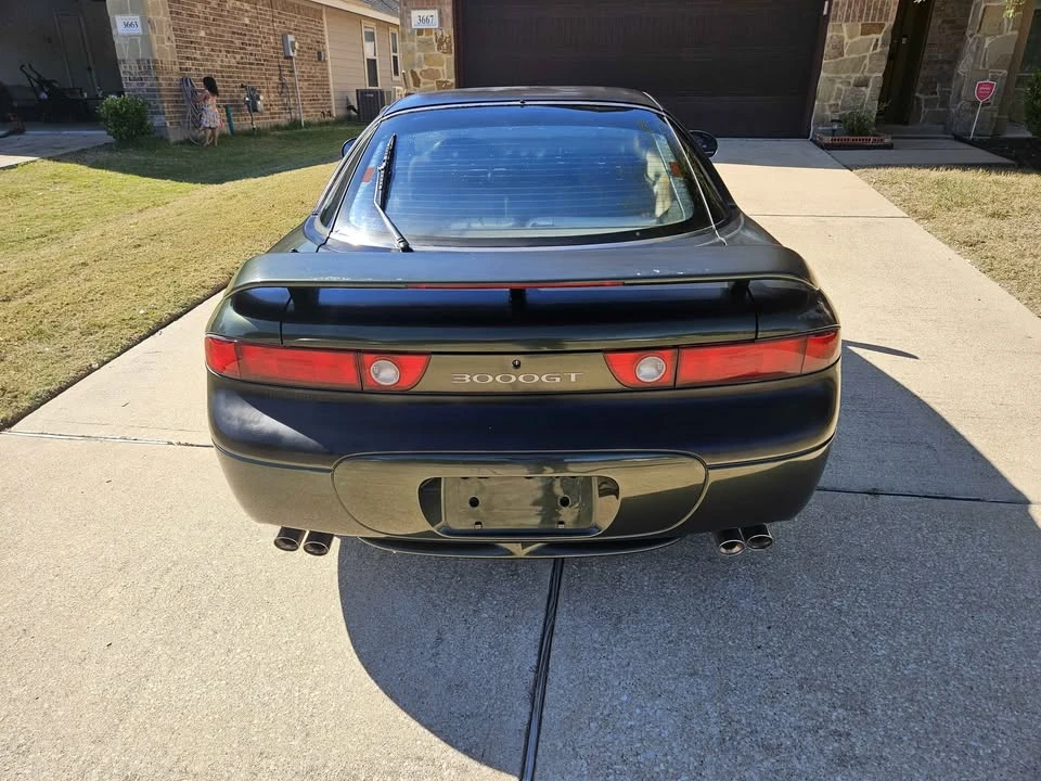 1996 Mitsubishi 3000GT Series 2 - Image 3 of 10