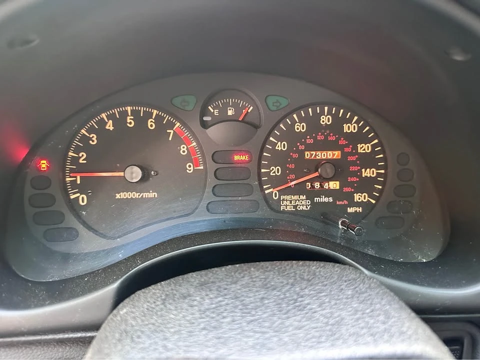 1996 Mitsubishi 3000GT Series 2 - Image 5 of 11