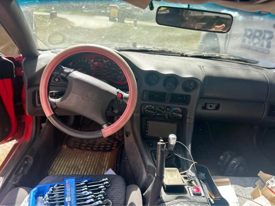 1996 Mitsubishi 3000GT Series 2 - Image 2 of 5