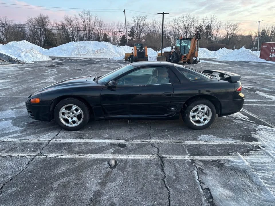 1996 Mitsubishi 3000GT Series 2 - Image 2 of 17