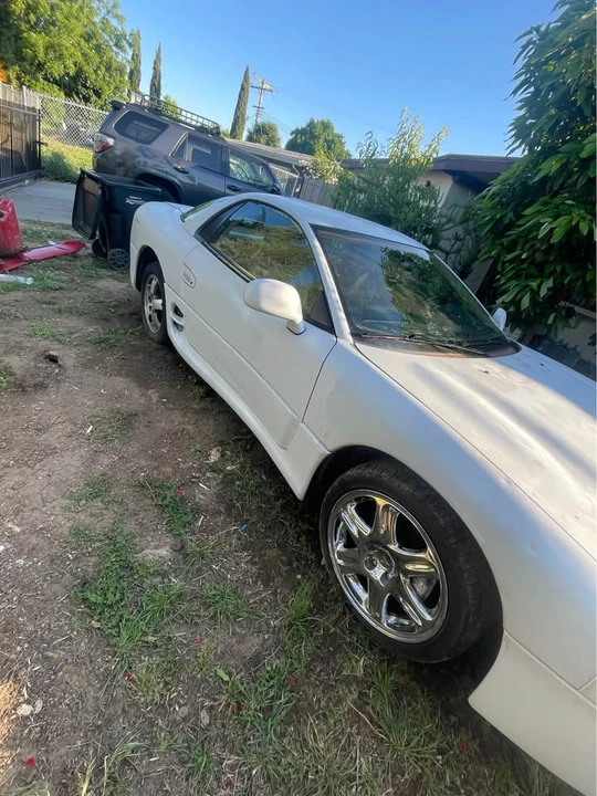1996 Mitsubishi 3000GT Series 2 - Image 3 of 12