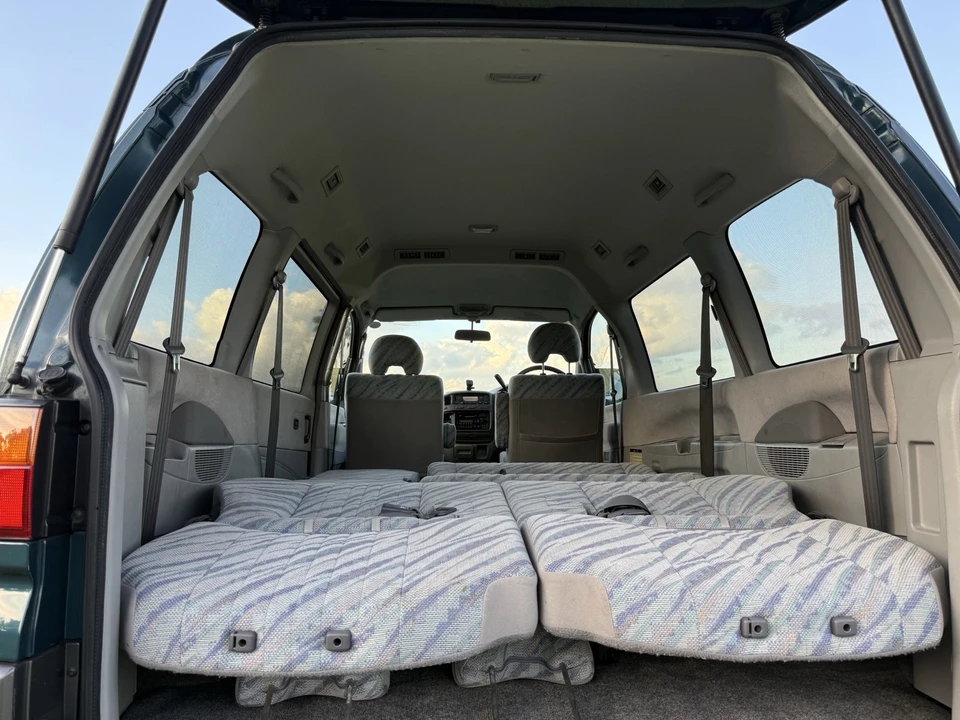 1996 Mitsubishi Delica 4th Gen - Image 20 of 30