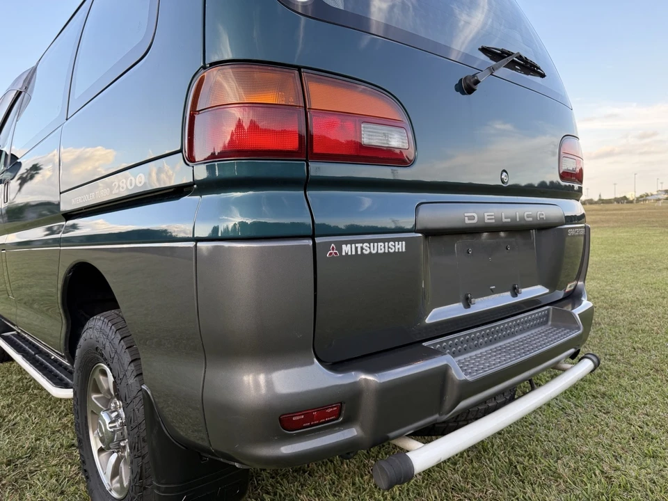 1996 Mitsubishi Delica 4th Gen - Image 14 of 30