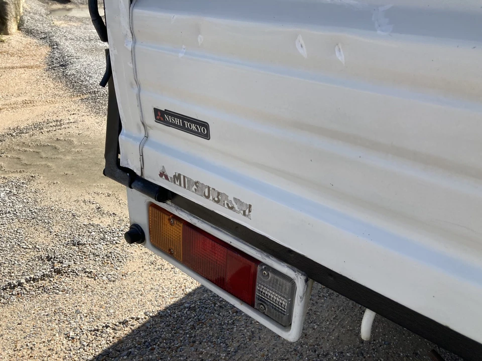 1996 Mitsubishi Delica 4th Gen - Image 28 of 31