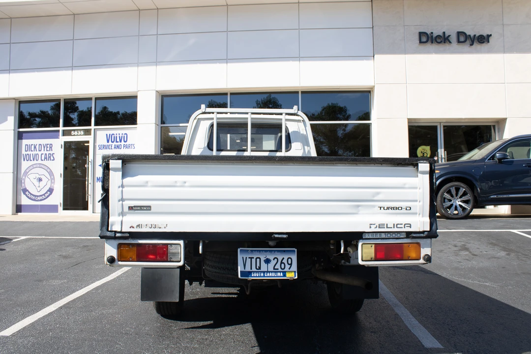 1996 Mitsubishi Delica 4th Gen - Image 5 of 30