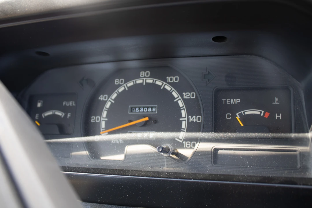 1996 Mitsubishi Delica 4th Gen - Image 19 of 30