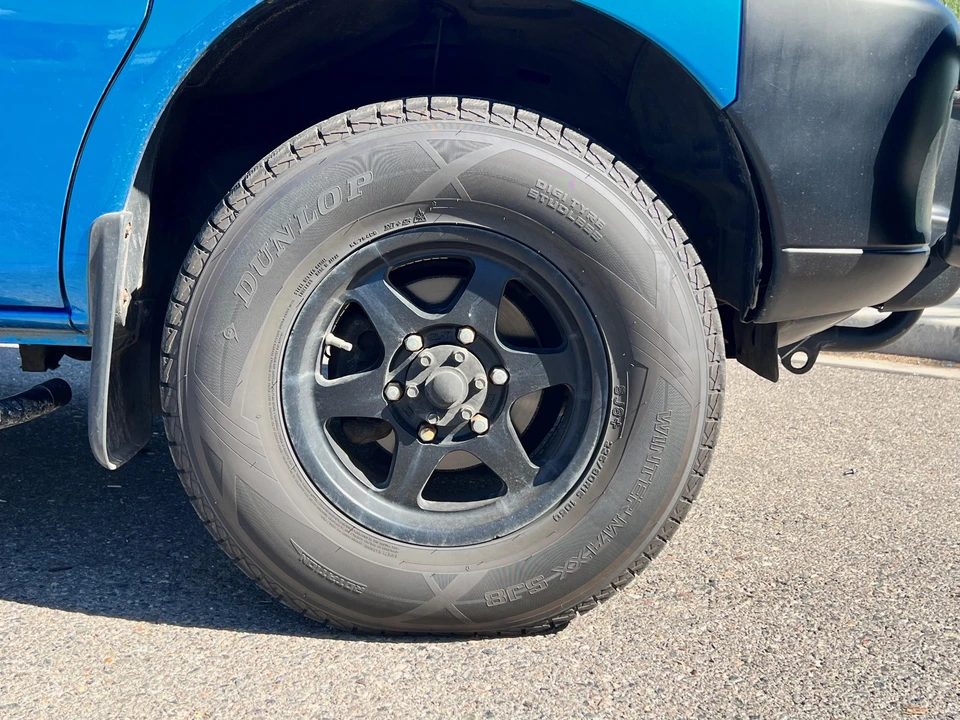 1996 Mitsubishi Delica 4th Gen - Image 19 of 31