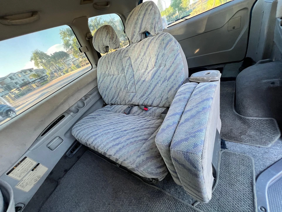 1996 Mitsubishi Delica 4th Gen - Image 29 of 31