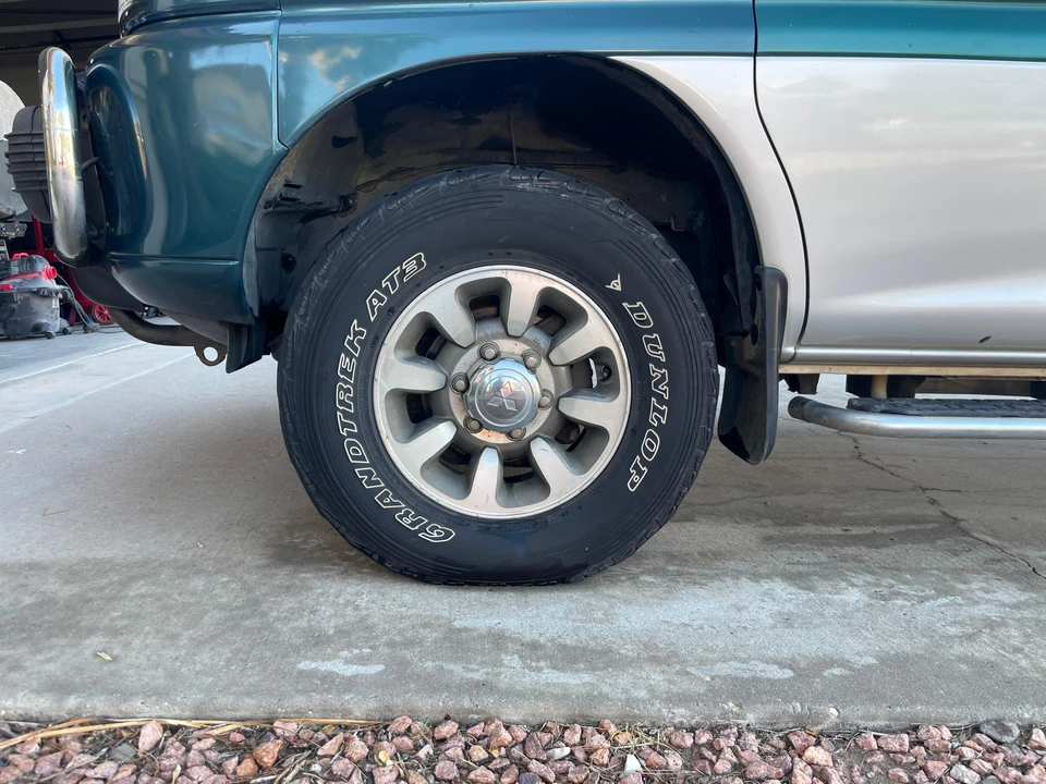 1996 Mitsubishi Delica 3rd Gen - Image 21 of 31