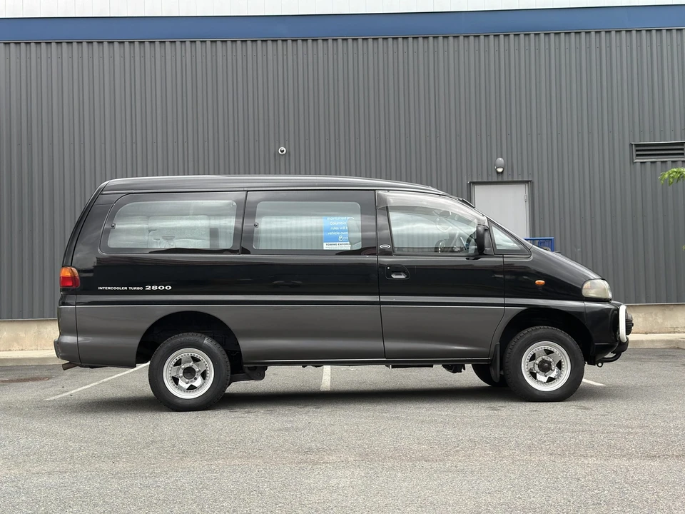 1996 Mitsubishi Delica 4th Gen - Image 18 of 31