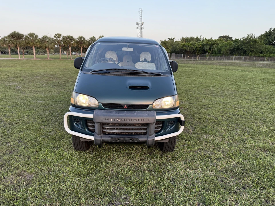 1996 Mitsubishi Delica 3rd Gen - Image 29 of 31
