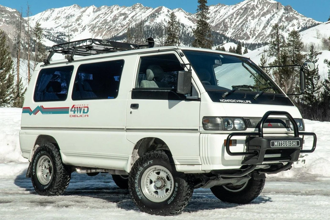 1996 Mitsubishi Delica 4th Gen - Image 20 of 31