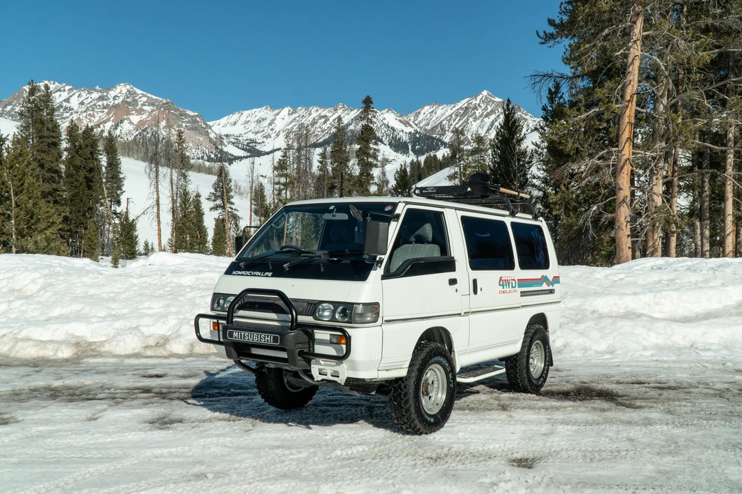 1996 Mitsubishi Delica 4th Gen - Image 8 of 31