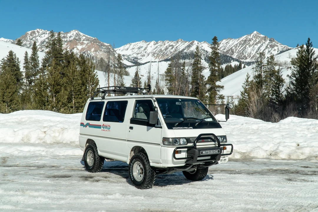 1996 Mitsubishi Delica 4th Gen - Image 21 of 31