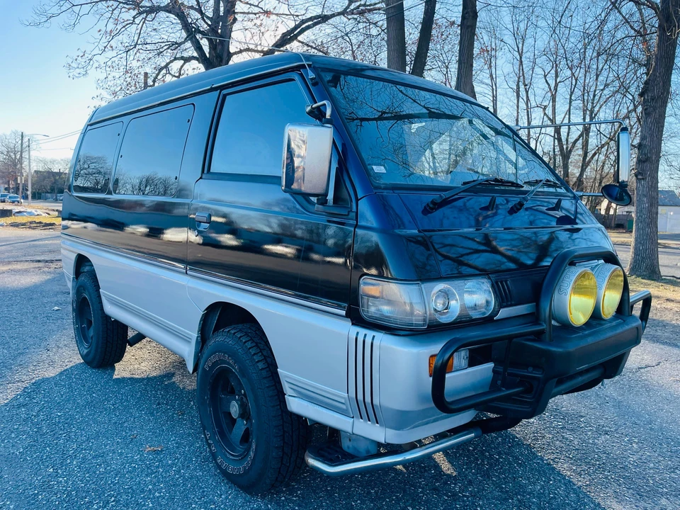 1996 Mitsubishi Delica 3rd Gen - Image 26 of 31