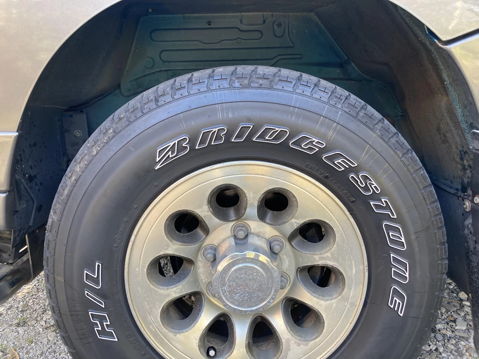 1993 Mitsubishi Delica 4th Gen - Image 18 of 31