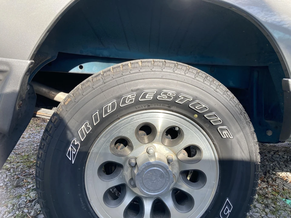 1993 Mitsubishi Delica 4th Gen - Image 20 of 31