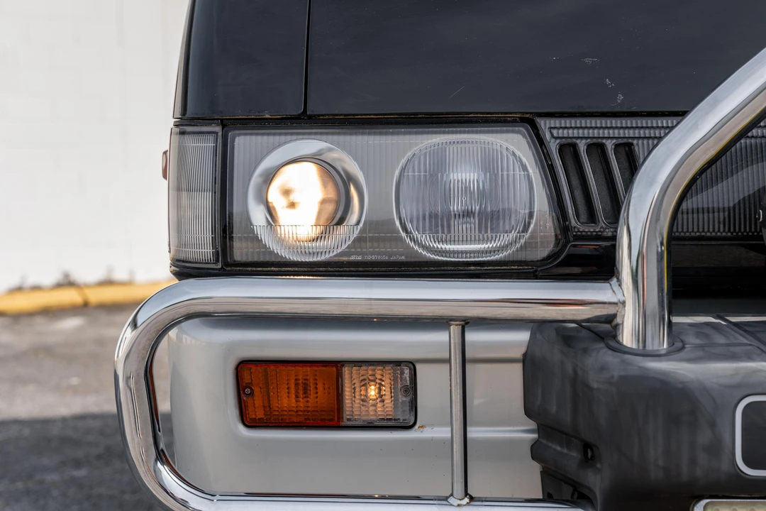 1996 Mitsubishi Delica 4th Gen - Image 10 of 31