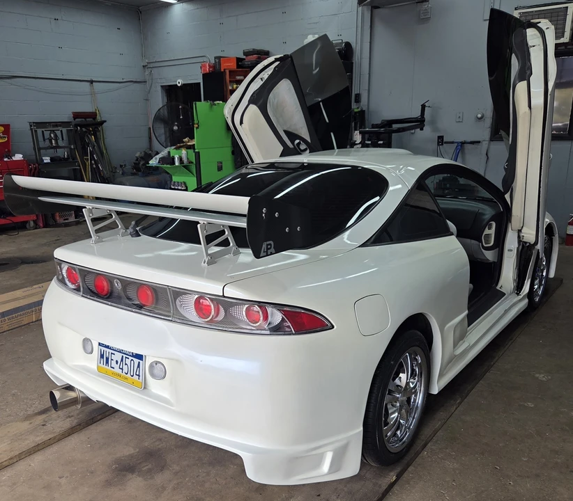 1996 Mitsubishi Eclipse 2nd Gen - Image 6 of 31