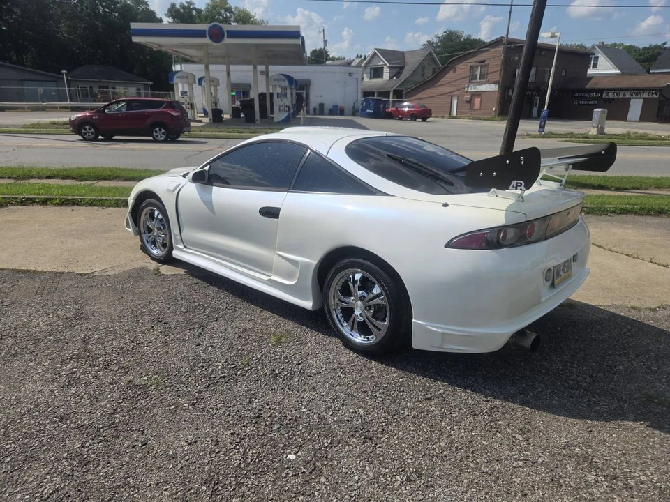 1996 Mitsubishi Eclipse 2nd Gen - Image 5 of 24