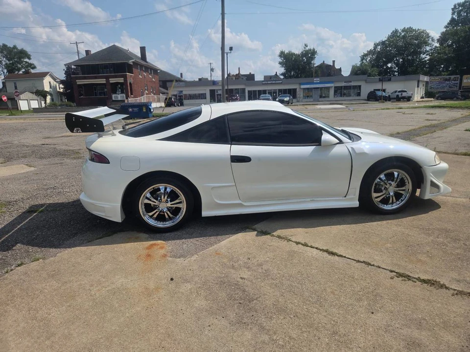 1996 Mitsubishi Eclipse 2nd Gen - Image 9 of 24