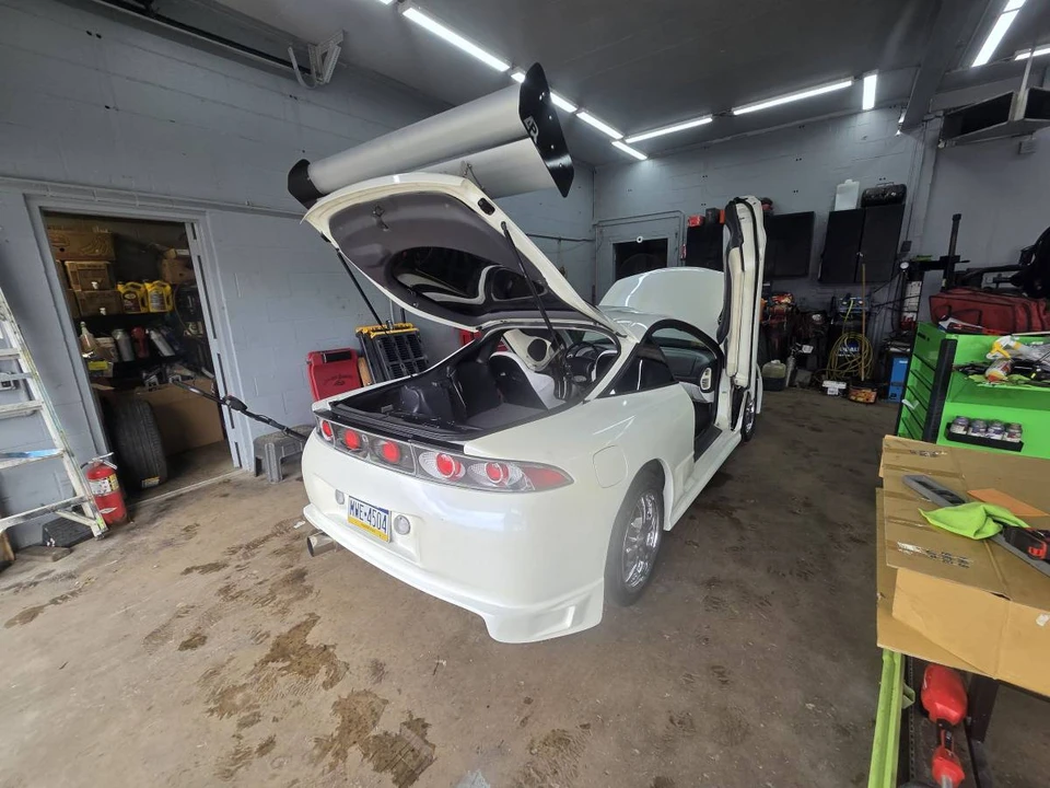 1996 Mitsubishi Eclipse 2nd Gen - Image 14 of 24