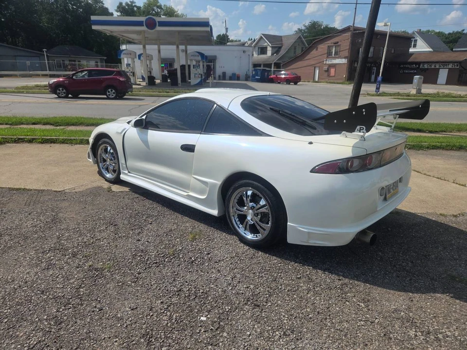 1996 Mitsubishi Eclipse 2nd Gen - Image 7 of 24
