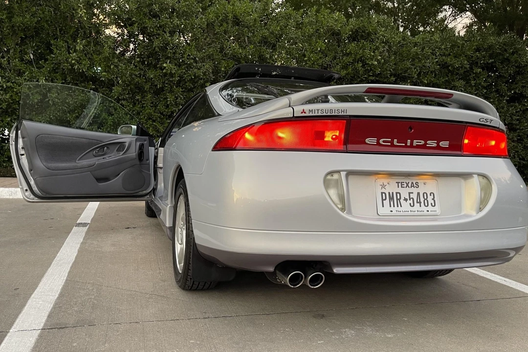 1996 Mitsubishi Eclipse 2nd Gen - Image 19 of 31