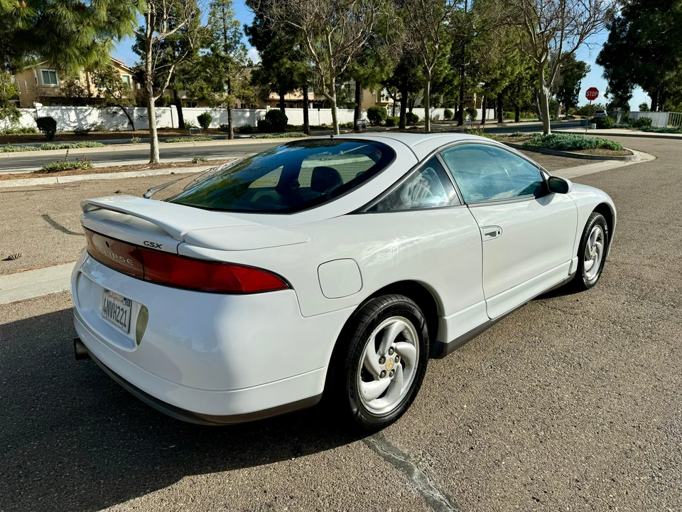 1996 Mitsubishi Eclipse 2nd Gen - Image 24 of 31